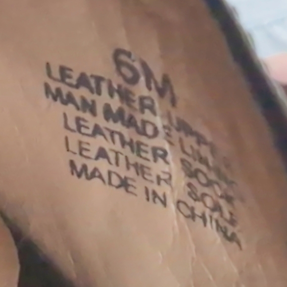 Antonio Melani Sz 6 Black Leather Peep-Toe Heels - Picture 10 of 10